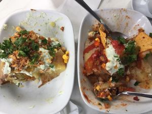 Vor lauter lecker fast das Bild vergessen...Jamaika und El Mexicano😄👌🏽 at Erdapfel in Luebeck