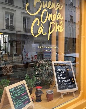  at Buena Onda Cà Phê in Paris