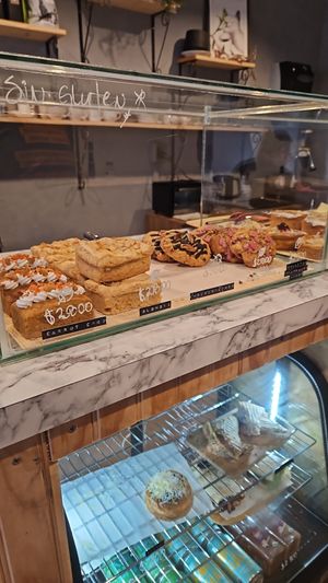 Surtido de postres at Saoco Vegan Bakery in Santiago