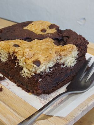 Brownie at Saoco Vegan Bakery in Santiago