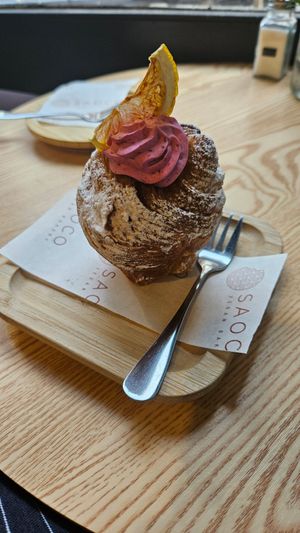 Cruffin at Saoco Vegan Bakery in Santiago