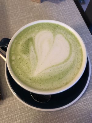 Sehr guter Matcha Latte (mit Hafermilch) 💚  at Bingo Club in Cologne