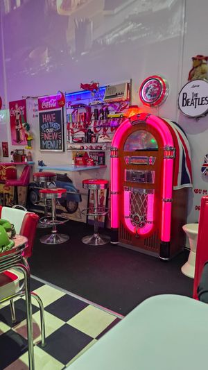  at Cafe La Wheels in Seaford