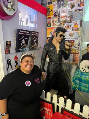  at Cafe La Wheels in Seaford