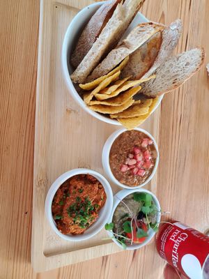 3 vegan pates at Sopa - Boronat in Barcelona