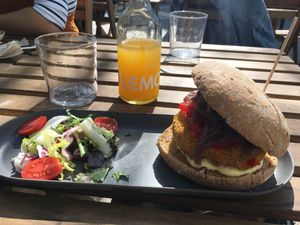 Vegan Burger at Sopa - Boronat in Barcelona