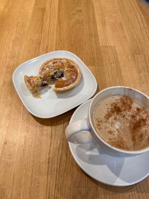  at Hey Coffee in Reading