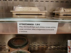 Mimosa toast
Multigrain wrap, scrambled tofu with mimosa eggs, sun-dried tomatoes, avocado, pickles, lettuce and veganaise with old-fashioned mustard. at SOA Champs-de-Mars in Paris