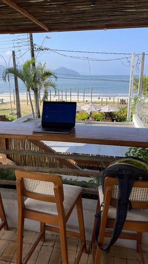 good wifi for working upstairs    at Monoquilha in Ubatuba