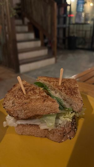 Tofu sandwich at Monoquilha in Ubatuba