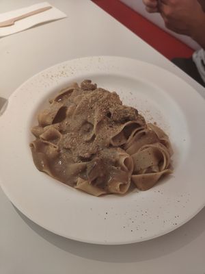 Tagliatelle ai funghi at 26KG in Barcelona