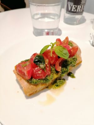 Bruschetta at 26KG in Barcelona