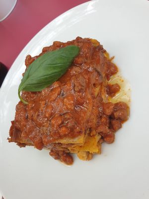 Lasagna de ragu at 26KG in Barcelona