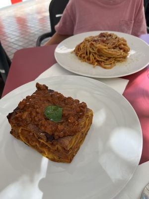 Lasagna and spaghetti   at 26KG in Barcelona