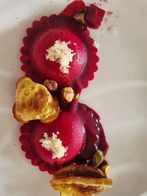 beetroot ravioli at Otto Ristorante in Sydney
