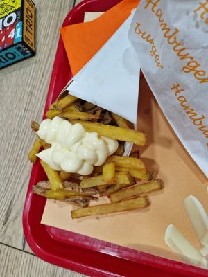 Vegan Fresh Fries with Mayo Vegan at Fries and More  in Brussels