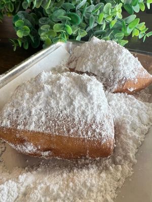  at HaleLife Bakery & Bistro in St Petersburg