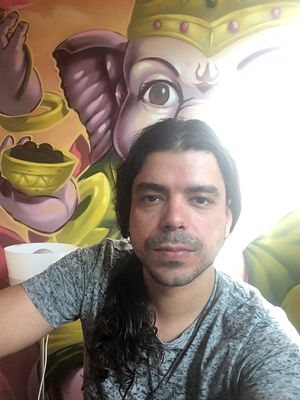 Manuel Cardoso
Yoga teacher & Ayurveda practitioner. at Yantra Centro Holístico in Porto