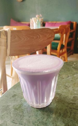 Purple & Taro on oat mylk at Blend Cafe Ubud in Ubud