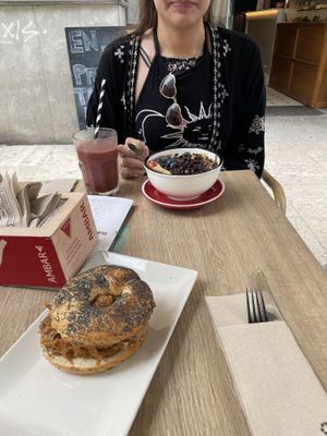 Pulled pork without coleslaw  at Kaffeina Brunch & Specialty  in Valencia