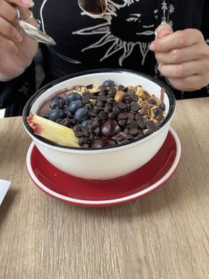 Açai bowl  at Kaffeina Brunch & Specialty  in Valencia