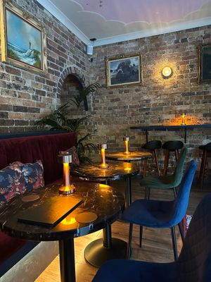 Entrance at Frankie Cadillac in Surry Hills