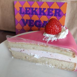  at Lente - Vegan Patisserie in Gouda