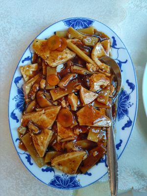 Tofu with bamboo and mushrooms at Mr Chen in Zagreb