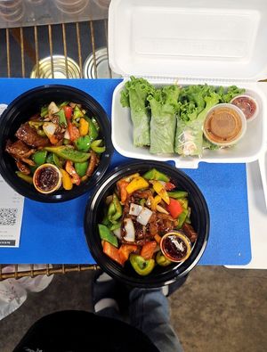 Gindee's Vegan is Vegan Thai food Can order at lombranofoodhall.com, UberEars,  Doordash,  Grubhub thank you for everything  everyone thank you HappyCow  at Gindee's Vegan - Maybe closed in San Antonio