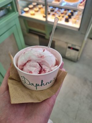  at Daphne's in Patmos