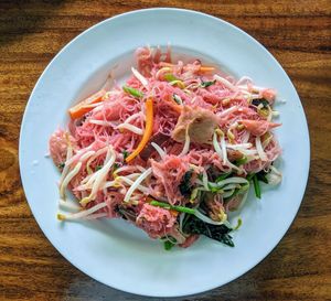 Pad mee at J Chill Chill Vegetarian Restaurant in Nong Khai