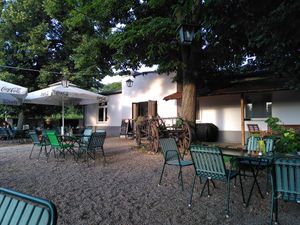 Garten at Tupi im Goatn in Vienna