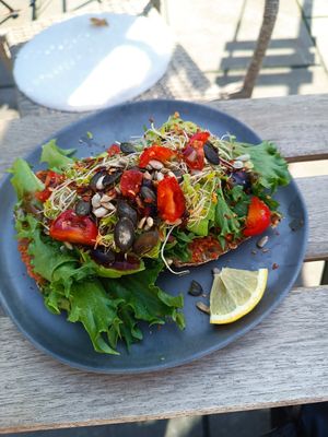  at Frøken Mandag in Gjoevik