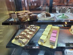 Misc. cakes at Frøken Mandag in Gjoevik