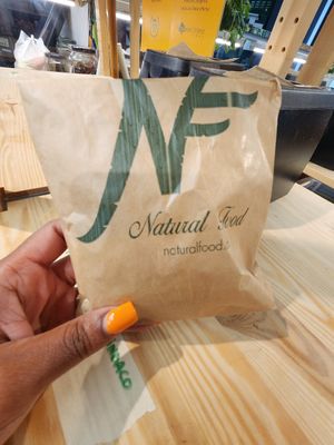 Food wrapping at Natural Food in Lugano