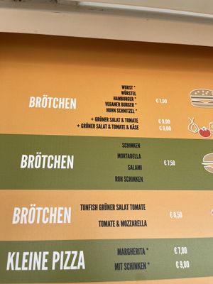 Veganer Burger   at Chiosco al Faro di Punta Sabbioni in Cavallino-treporti