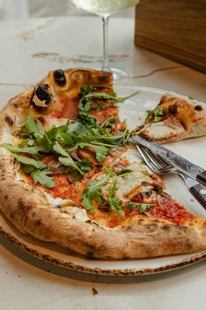 Vegane Pizza Salami mit Champignons & Rucola  at 60 Seconds to Napoli  in Koblenz