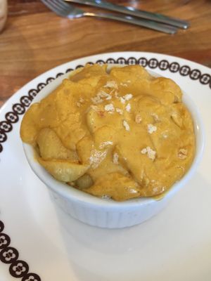 Mac‘n cheese at Cashew in Chattanooga