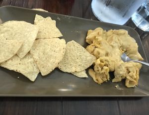 Kids Mac and cheese with chips  at Cashew in Chattanooga