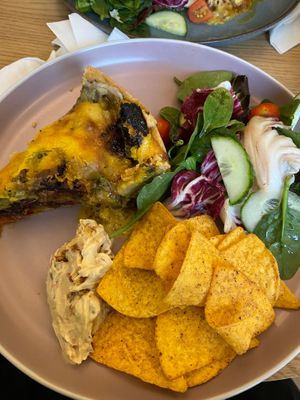 Pie with broccoli & sundried tomato at Queen Beans in Uppsala