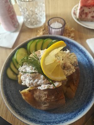 Baked potato at Queen Beans in Uppsala