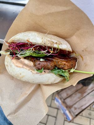 Spiced chutney burgerrs  at terra food truck in Zeebrugge