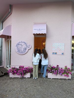 entrance at Vanille & Marille - Steglitz in Berlin