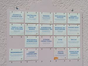 flavour overview, vegan clearly labeled at Vanille & Marille - Steglitz in Berlin