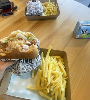 “aussie burger” - only $12 (with there special one atm) 😻😻  at Everdale Cafe & Gelato in Springvale