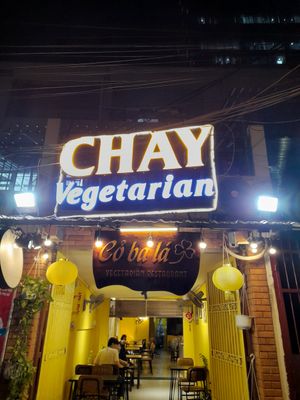 Sign outside at Cỏ Ba Lá Vegetarian in Ho Chi Minh City