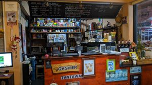 Cafe bar at Sunflower in Sangkhom