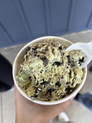 Grasshopper pie flavor 10/10   at Cherry Farm Creamery  in Danvers