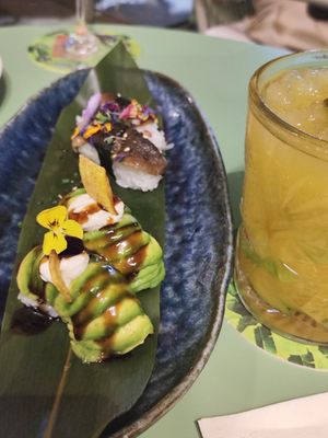 Nigiri at Temakinho Milano Navigli in Milan