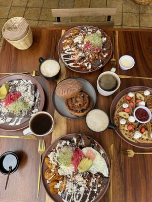 Desayunos vegetarianos y veganos   at Hierba Santa in San Cristobal De Las Casas